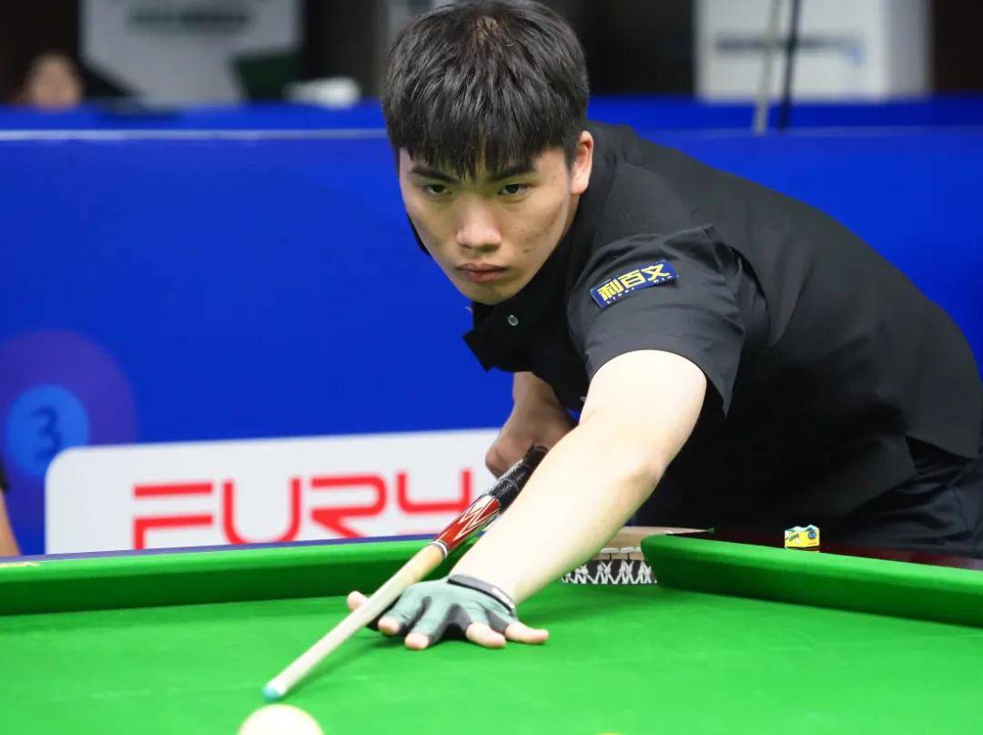 他通過敏銳 他通過敏銳