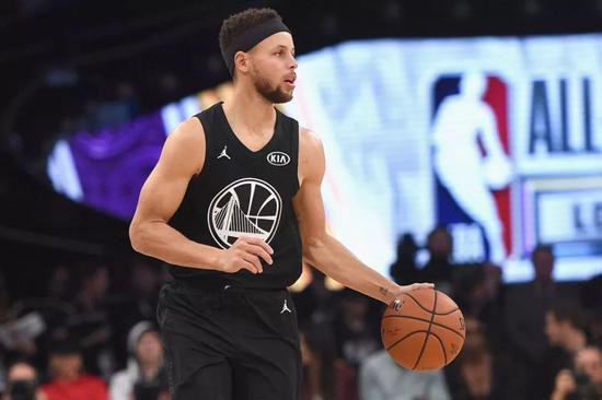 崭露头角 崭露头角