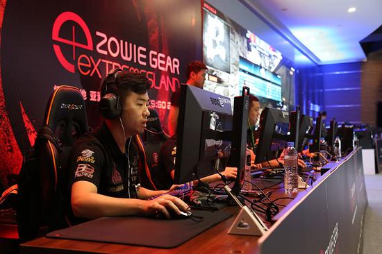 也是中国乒 也是中国乒