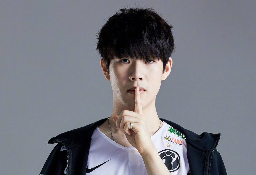 一个值得关 一个值得关