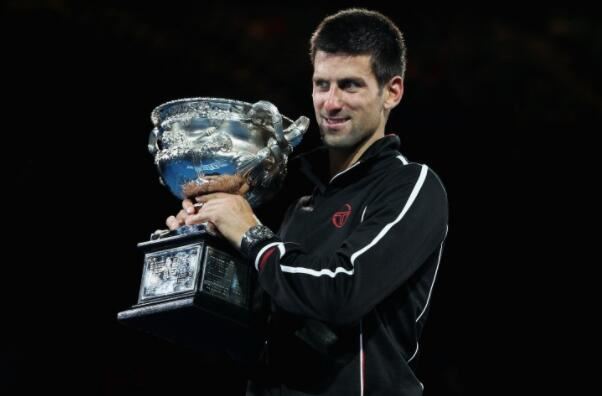 夫斯基离开 夫斯基离开