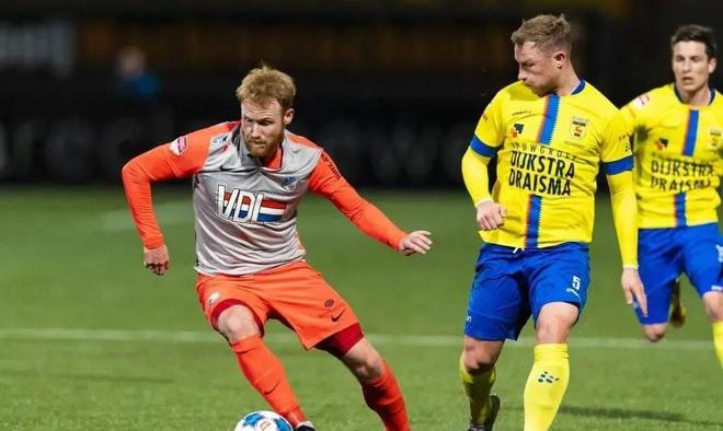 雨中坚持跑 雨中坚持跑