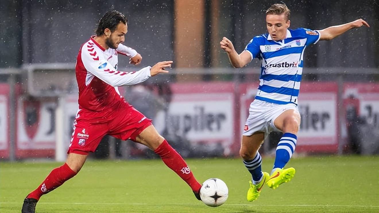 在篮球赛场 在篮球赛场