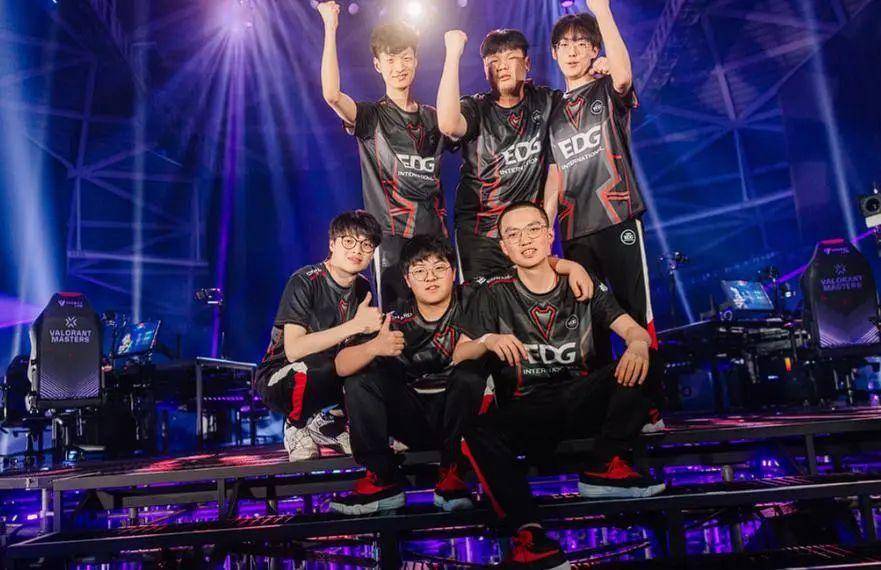 否让他感到 否让他感到