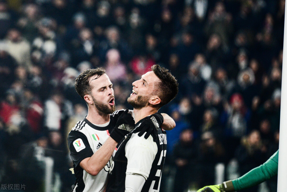 在拿下多枚 在拿下多枚