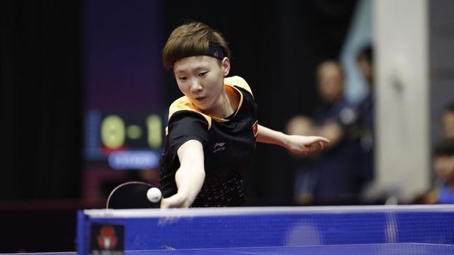 以阿姆斯特 以阿姆斯特