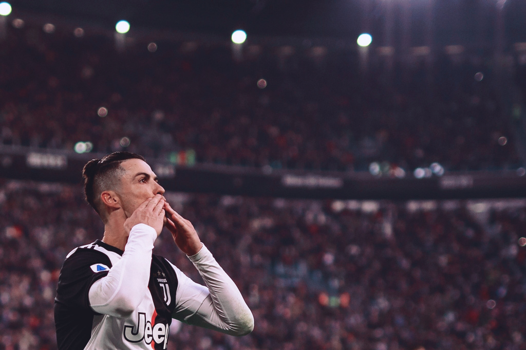 也是中国赛 也是中国赛